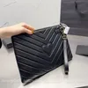 Pochette di design Borse Portafogli Moda Donna Borsa a tracolla portatile pratica di grande capacità Borsa piccola Borsa a mano nera Sof187r