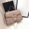 Borse a tracolla in pelle di moda Borsa di lusso in pelle di agnello Borsa di design con manico in stile retrò Lamiere di metallo Borsa a tracolla con catena a forma di diamante Borsa da donna di alta qualità