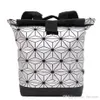 잘 알려진 디자인 다이아몬드 형상 방사선 배낭 6 색상 선택 사상 패션 노트북 가방 Simper Outdoor Travel Bags226L