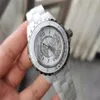 Yeni Marka Kadın Erkekler Çift Seramik Saat Totem Tasarımı 12 Serisi Ünlü Marka Logo Saati Lady Watches 33mm 38mm323c