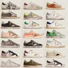 2022 Sneakers Superstar Doold Dirty Sports Shoes Golden Fashion Men Women Ball Star Sapatos Casuais Couro Branco Luxo