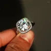 Eheringe Einfache weibliche weiße Kristall Stein Ring zierliche Silber Farbe Zirkon Verlobung niedlich quadratisch dünn für Frauen