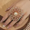 Overdreven kerst prachtige gouden kleurring sneeuwvlokvorm Big Crystal Pearls verstelbare ring trouwfeest sieraden cadeau
