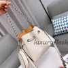 23cm Mini Bella Bella Bag Women Designers 2021 New Bucket Bag com uma bolsa de moedas Beautiful Bolsas de bolsas