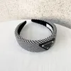 Headbands designer Designer Hair Scarf Thousand Bird Grid Hoop Womens Retro Black And White headband Triangular Wide Brim Headwea Female Family Couple Gifts 3OY3