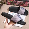 Designer Strandslippers Heren Dames Sandalen met Correcte Bloembak Stofzak Schoenen tijger slangenprint Glijbaan Zomer Brede Platte Slipper