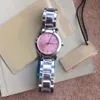 26 mm jurk kwarts batterij dames horloge horloges zachte en rustige dames polshorloges 316L zilveren roestvrijstalen armband roze diam328t