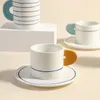 Tazze TingKe Nordic Healing Macaron Color Matching Tazza e piattino in ceramica Set stile coreano Ins Home Mug Coffee Water