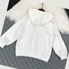 Baby barn designer kläder pojkar cool hoodie flickor huva tröja barn animation tryckt toppar höstkläder hög kvalitet