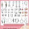 Stud￶rh￤ngen 2022 Silverf￤rg Daisy Flower Feather Hoop Heart Fit Women Fashion Diyjewelry Engagement Party Gift