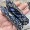 Dekorativa figurer Glaucophane Blue Natural Stone and Minerals Jewelry Tower Crystal Wand Healing Living Room Decoration Indie Heminredning