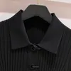 Suéteres femininos Mulheres de alta qualidade Cardigã de malha preto de colarinho preto 22 Primavera e verão Sweater Short Sleeved Longo