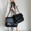 Sacs de créateurs pour femmes Sentiment Sac Style occidental Femmes 2023 Nouvelle mode coréenne Texture polyvalente Bandoulière Épaule Vente directe d'usine