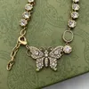 Plein Diamant Papillon Pendentif Ras Du Cou Déclaration Collier Designer De Luxe Double Lettre Diamant Chaîne Collier Femmes Filles Collier Clavicule Colliers Bijoux