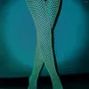 Les chaussettes féminines de la bonneterie brillent dans les bas de poisson noir sombres leggings brillant des vêtements en mailles légères Perspectives de perspective