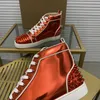 Toppmens Stylish Studded Shoes Handgjorda riktiga l￤derdesigner Rock Style Unisex Red Soles Shoes Luxury Fashion Womens Diamond Encrusted Casual Shoe 00076