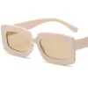 Nuovi occhiali da sole unisex rettangolo occhiali da sole caramelle color adumbrale anti-uv Simpuli di occhiali ornamentali ornamentali ornamentali