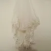 Voiles de mariée court dentelle appliques élégant tulle deux couches mariage voile long avec peigne