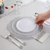 使い捨ての平らなパーティー用品プラスチック製の食器セットプレートステーキナイフフォークスプーンウォーターカップ誕生日飾りウェディングサプリ