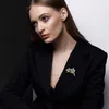 Luxus Bouquet Broschen für Frauen Farbe Zirkonia Blume Corsage Weibliche Mode Pins Mantel Kleidung Zubehör Schmuck