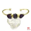 Bangle BM12709 Amethysts p￤rlor Guldelektropl￤terad silverpl￤terad oregelbunden ytfri form justerbar