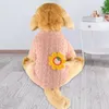 Abbigliamento per cani Abbigliamento per animali domestici Maglione lavorato a maglia Vestito Modello girasole Forniture per tutti i tipi di pelle