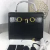 Icon Bolsa Lady Tote Bag Moda Bolsas de Crossbody Letter Classic Letter Stampado Hardware de alta qualidade Hardware Hand247p