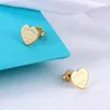 Luxury T Gold Heart Pendings Women Rose Diseñador de diseñadores Pareja Bolsa de terciopelo acero inoxidable de 10 mm de espesor Regalos de joyería perforadas Women7029974