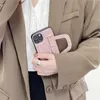 Luxo 3D Camellia Relief Phone Case para iPhone 14 13 13Pro Max 12 12Pro 11 Pro XS XR x SE 8 7 Plus Lady Bolsa Bolsa Cover