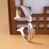 Bangle Fine Retro Jewelry Silver Color Vintage Pisces Kiss Fish Personalità di buon auspicio