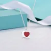 Luxury Chain Designer Women Necklace Armband Classic Heart Set 18K Gold Girl Valentines Day Love Gift rostfritt stål smycken wit229c