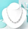 2023 Designer U-vormige ketting Bracelet Dames roestvrij staal paar hangluxe luxe sieraden rond de nek Valentijns-da 324t