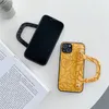 Luxo 3D Camellia Relief Phone Case para iPhone 14 13 13Pro Max 12 12Pro 11 Pro XS XR x SE 8 7 Plus Lady Bolsa Bolsa Cover