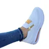 Designer Femmes Casual Chaussures Adobe Blanc Noir Rouge Blanc Brouillard Triple Rose UNC Arizona State Shadow Ts Baskets de plein air Baskets de sport chaussure de plate-forme grande taille