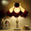 Lampy stołowe Europejska sypialnia Rose Lampa Rose Cute Pastoral Girl's Room Light Princess Desk