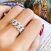 Wedding Rings Frosty Wind Net Red High Quality Full Diamond Chain Index Finger Ring Ladies Classic Hip Hop Party End Luxe sieraden Gift