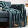 Одеяла Креневая вязаная одеяло серое серо -нордическое вафельное клетчатое диван.
