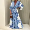 Sukienki swobodne kobiety Maxi sukienka w szyku w szpic wielki hem boho retro print 3/4 flare rękaw plażowy żeńska odzież uliczna