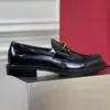 Vintage Round Head Low Talon Single Chaussures en cuir givré Business Men Men Casual Men Shoe