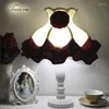 Lampy stołowe Europejska sypialnia Rose Lampa Rose Cute Pastoral Girl's Room Light Princess Desk