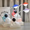 Masa lambaları astronot Led Lamba Çocuk Çalışma Yatak Odası Ofis Göz Koruması Aydınlatma Noel Doğum Günü Hediyesi USB Şarj Edilebilir Gece Işığı