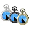 Pocket Watches ankomster Howling Wolf Design Glass Cabochon Quartz Watch Vine Men Women Pendant Halsband Kedja Clock4587680