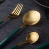 Juegos de vajilla Cuchara de café de oro verde Palillos de lijado Regalo de acero inoxidable 304 El cuchillo Tenedor Juego de vajilla portuguesa oscura