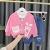 Våren nyfödda kostymer Baby Boys Girls Suits Children Sports Coat T Shirt Pants 3st/Set Children Tracksuits