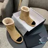 Bottes Designer Femme Designer Suede Cuir Chaud Fourrure Femme Snow Boot Runway