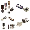 Pins Broschen Pins 4 Stück Retro Militäruniform Medaille Brosche Brustnadeln Metall Abzeichen Pin Vintage Star Charms Anhänger für Männer Drop De Dhxj3