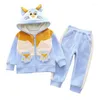 Vêtements Ensembles d'hiver pour enfants chauds tissus bébé dessin animé patchwork 2pcs / ensembles en velours filles épaississent les pantalons à capuche