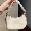 Bolsos de hombro 2022 Nuevo diseñador de mujeres Kleo Hobo Half Moon Underarm Classic Old Flower Crescent Handheld One Crossbody