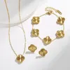 Brincos de colar de pingente de flores de luxo Brincos de pulseira de ouro não desbotado Jóias de trevo de aço inoxidável Conjunto de joias para mulheres Presente de aniversário