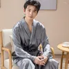 Roupa de sono masculina 94% Mulberry Silk Men Kimono Robe Vestido Sexy Lapela Bathrobe com cinto verão Intimate Lingerie Casual Louse Loungewear